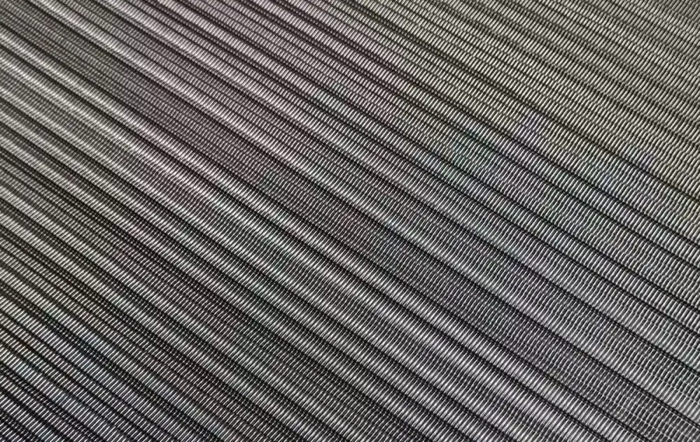 SG-LG-055 laminated glass metal mesh pattern sample